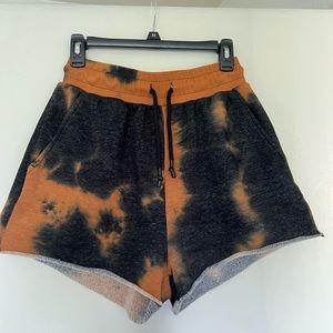SOLD- no longer available. Balance Athletica Affirmation short- Dust Devil